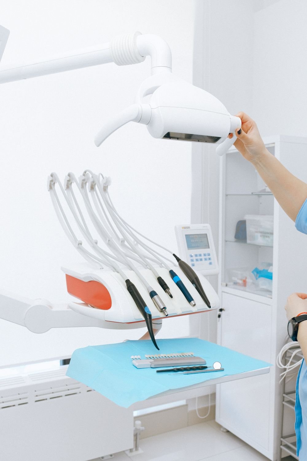 Clareamento Dental a Laser e Caseiro