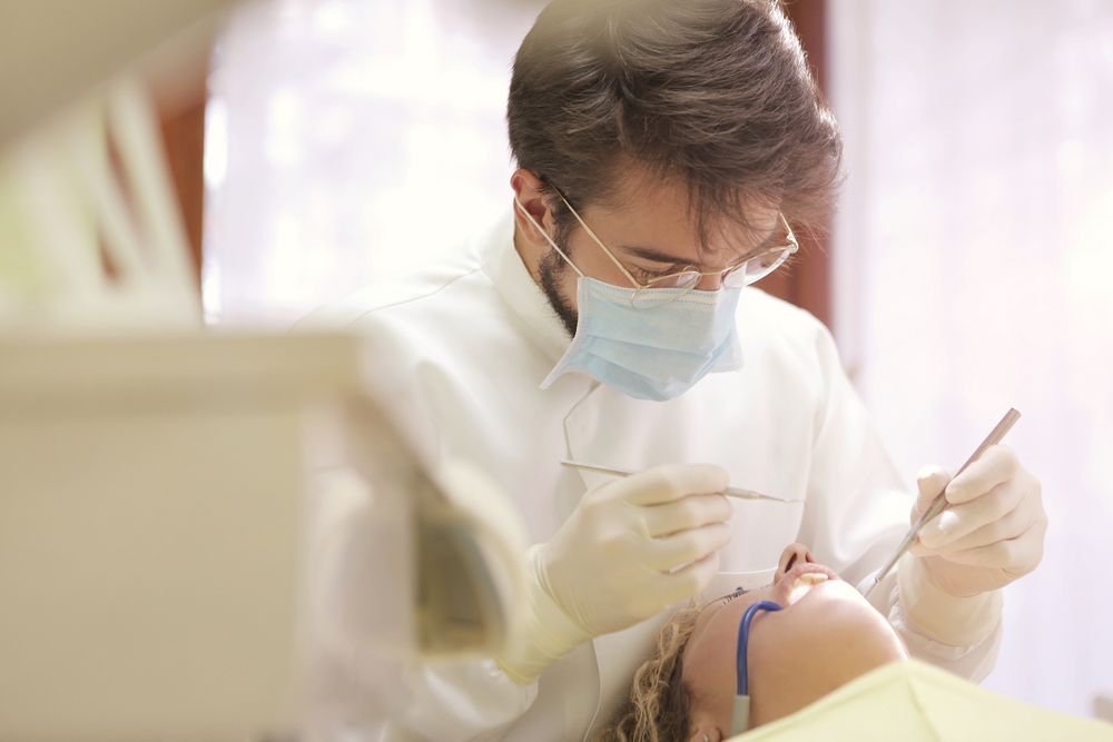 Lentes de Contato Dental e Facetas de Porcelana